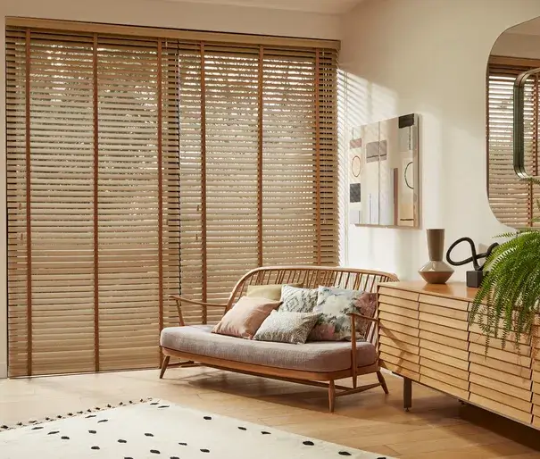 ستائر خشبية