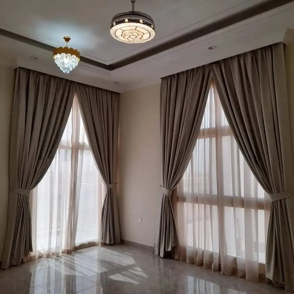 Dragon Mart Curtains